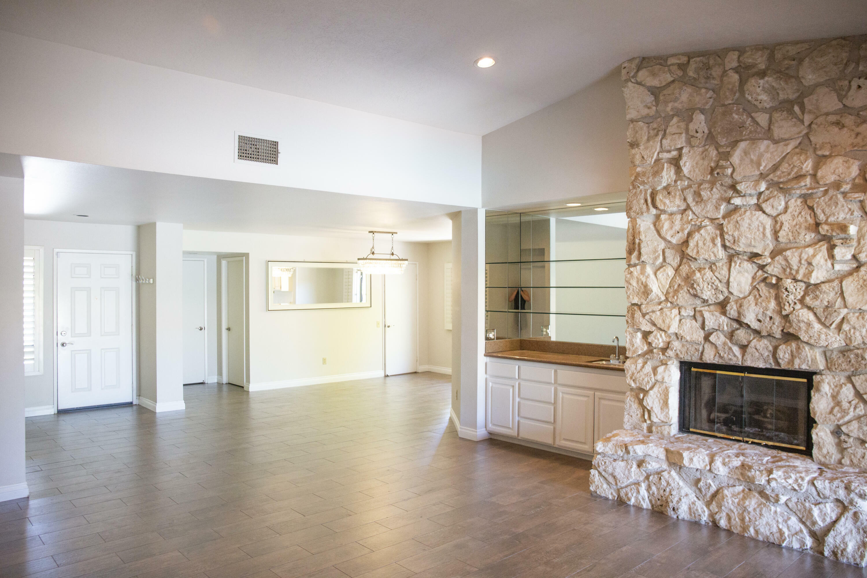 Property Photo: 40588 Clover Lane CA 92260