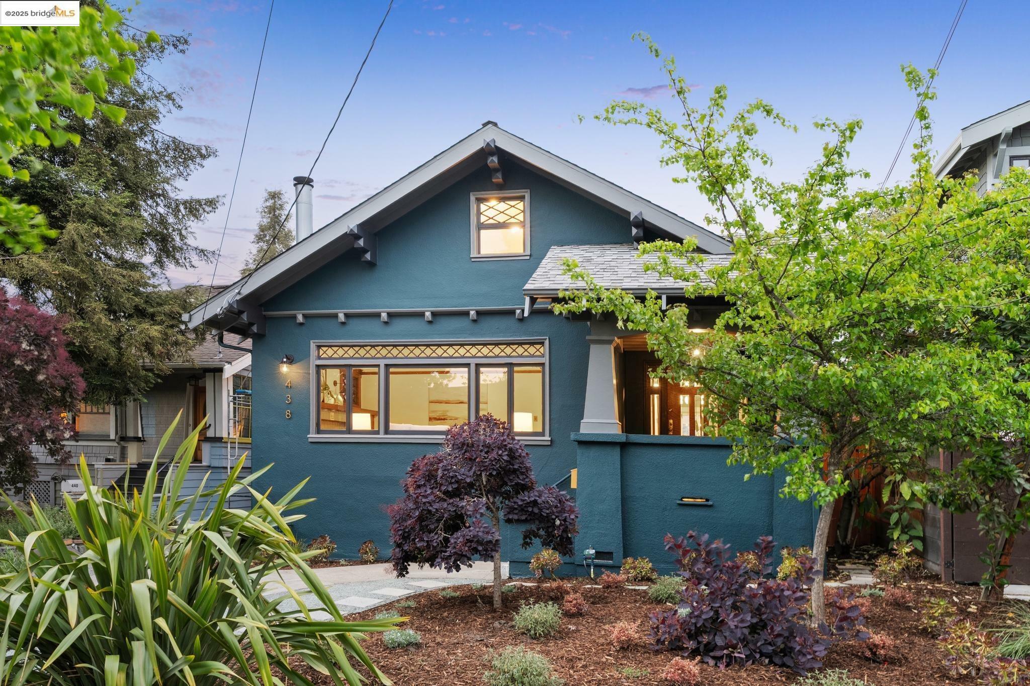 Property Photo: 438 66th St CA 94609