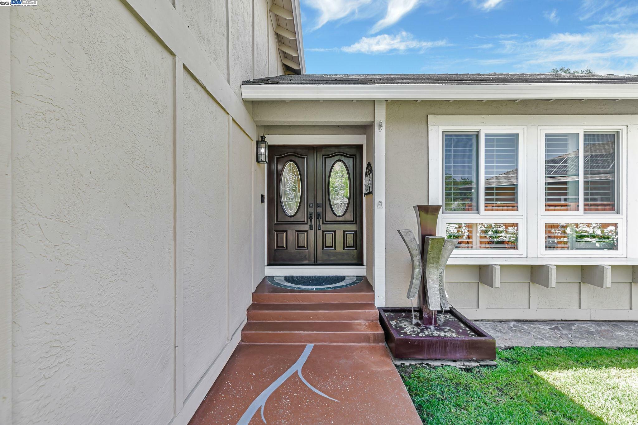 Property Photo: 38957 Altura Street CA 94536
