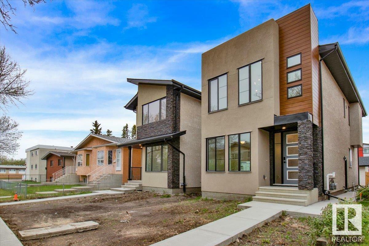 Property Photo:  11126 132 Street NW  AB T5M 1E5 