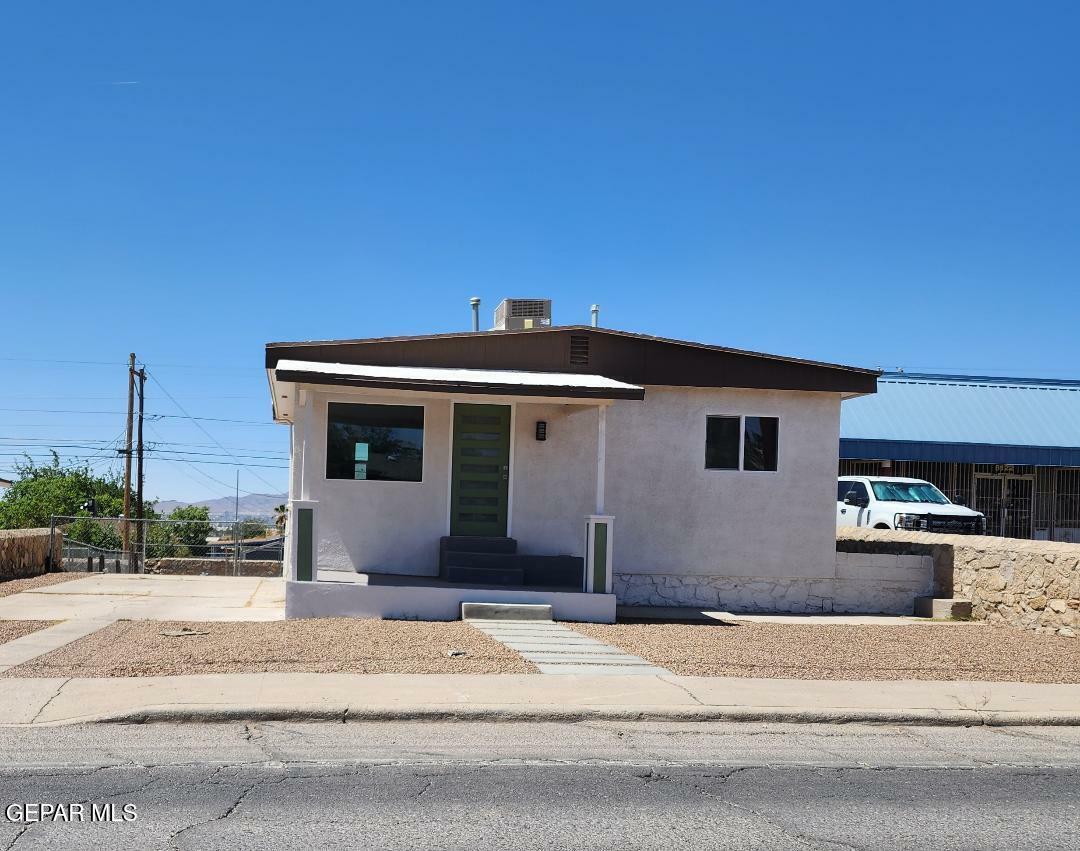 Property Photo: 6130 Trowbridge Drive TX 79905