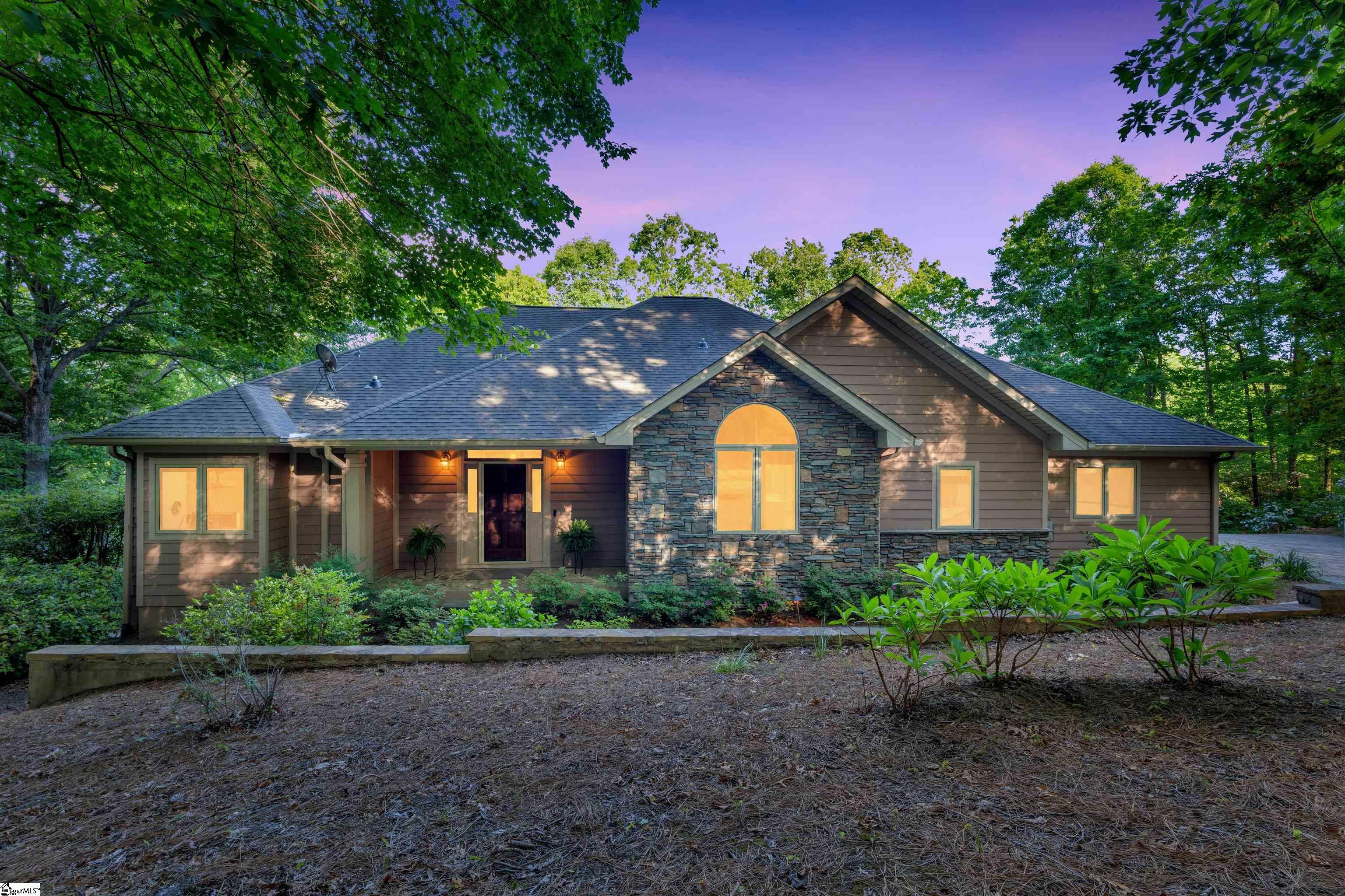 Property Photo: 101 Glen Hollow Road SC 29690