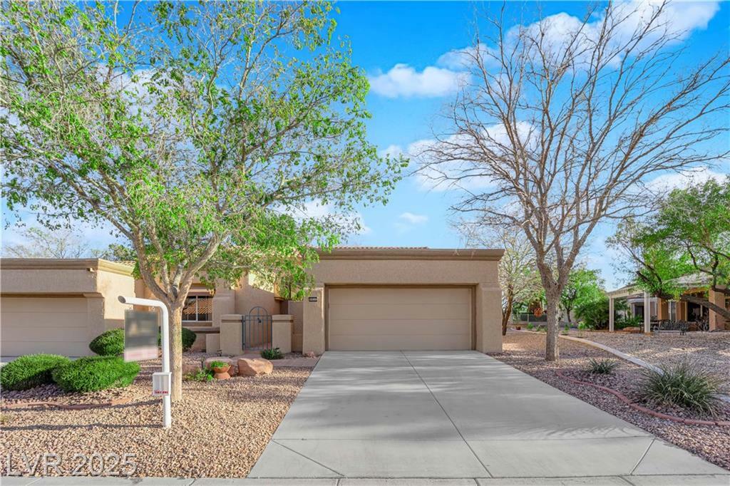 9013 Litchfield Avenue  Las Vegas NV 89134 photo