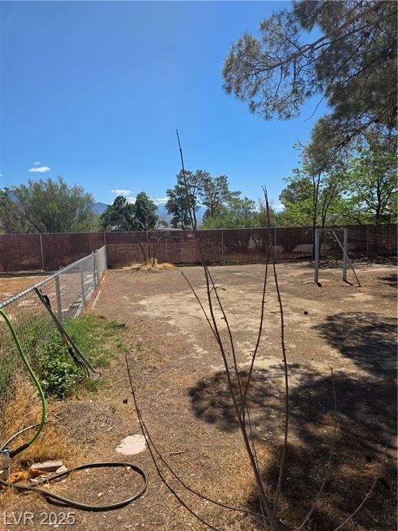 Property Photo: 626 Kimberly Avenue NV 89060