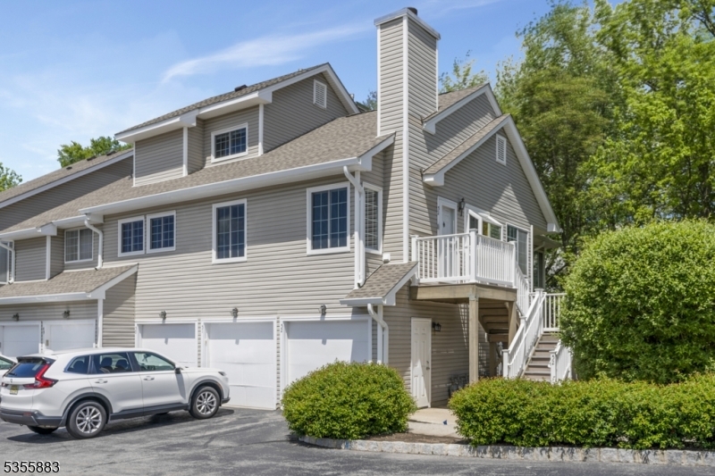 52 Morgan Ct  Bedminster Twp. NJ 07921 photo