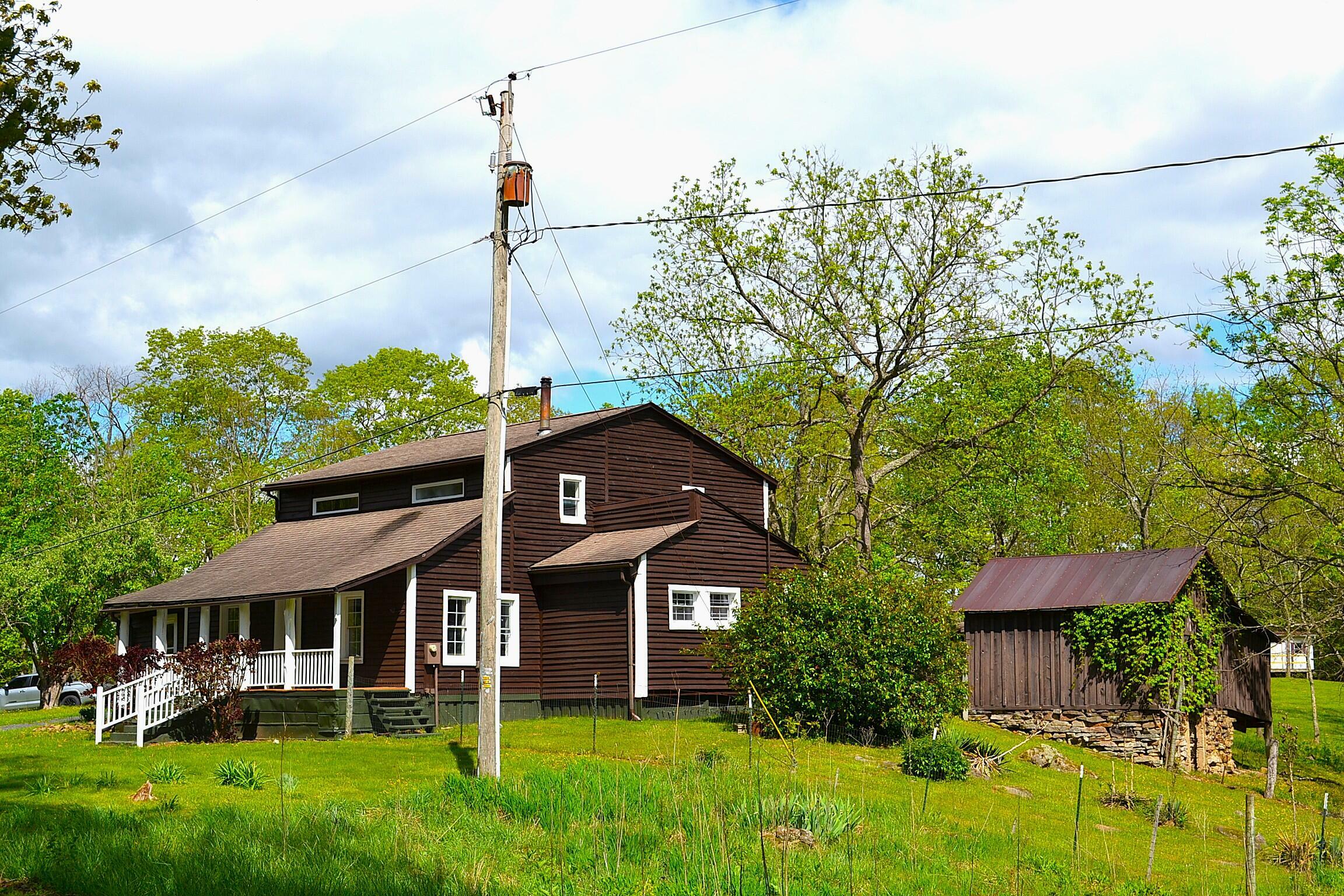 Property Photo: 4250 Julia Rd WV 24966