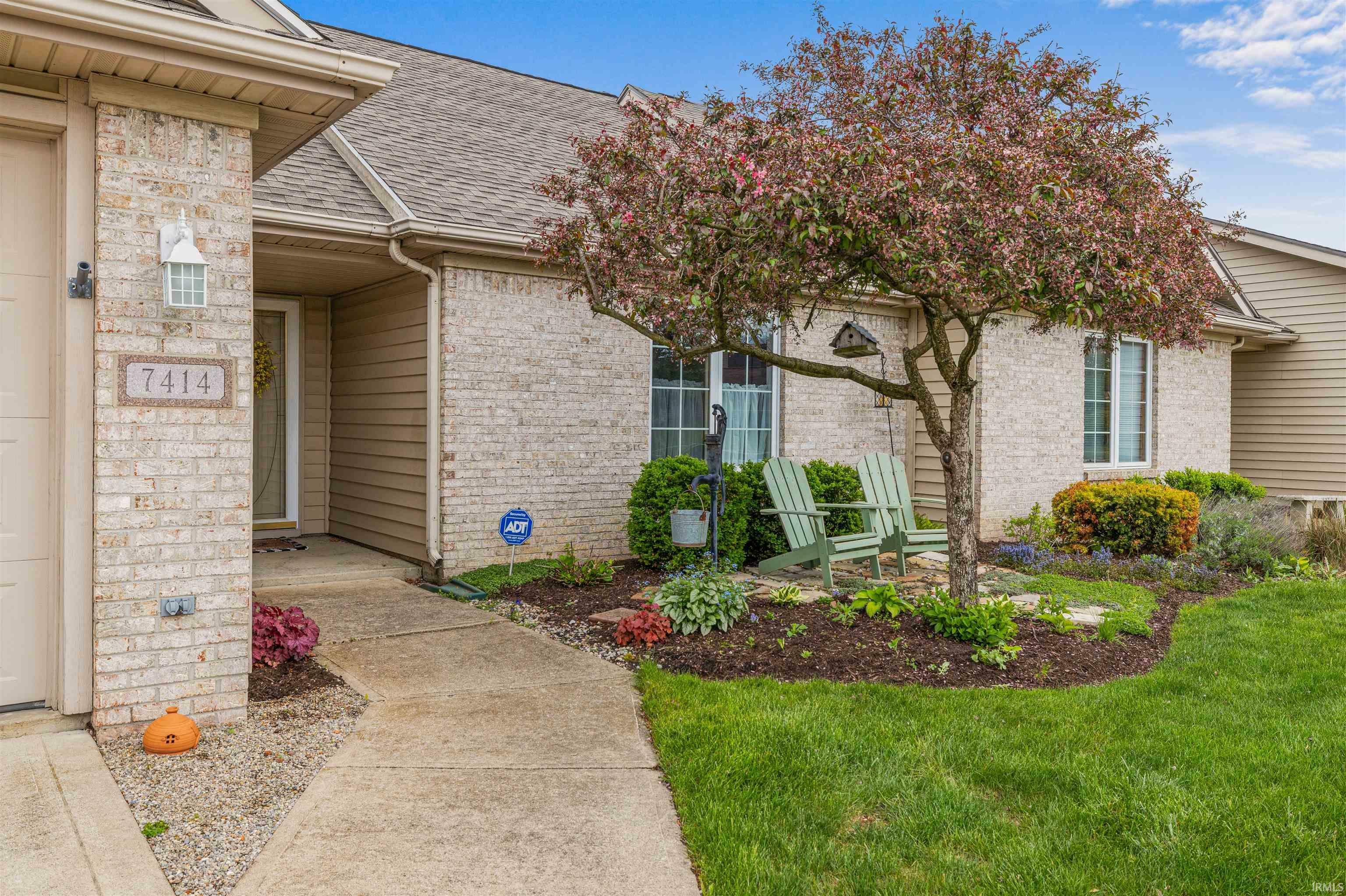 Property Photo: 7414 Glen Gelder Circle IN 46804