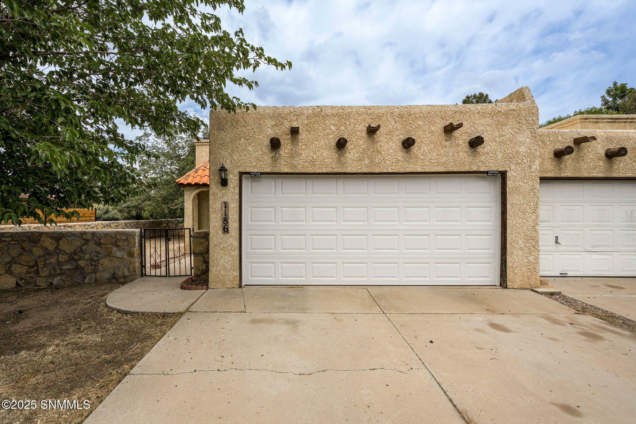 Property Photo:  1186 Hoagland Road  NM 88005 