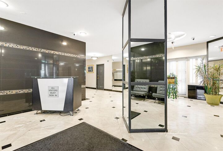 Property Photo:  67-30 Clyde Street 6W  NY 11375