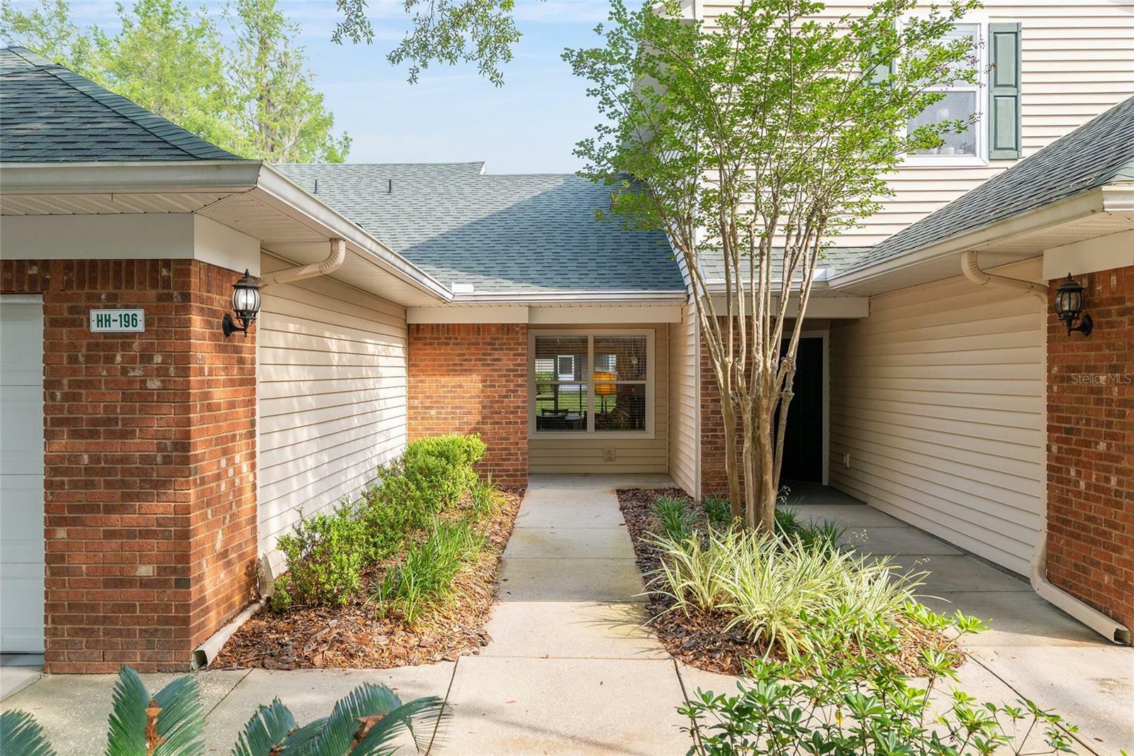 Property Photo: 13200 W Newberry Road Hh-196 FL 32669