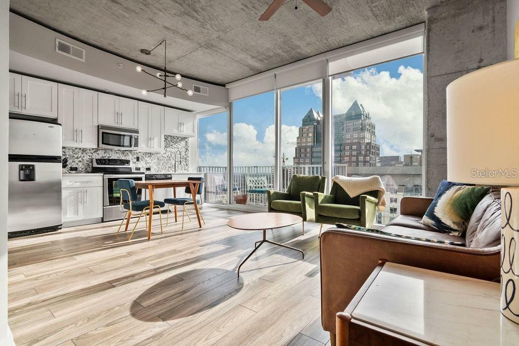 Property Photo: 155 S Court Avenue 2406 FL 32801