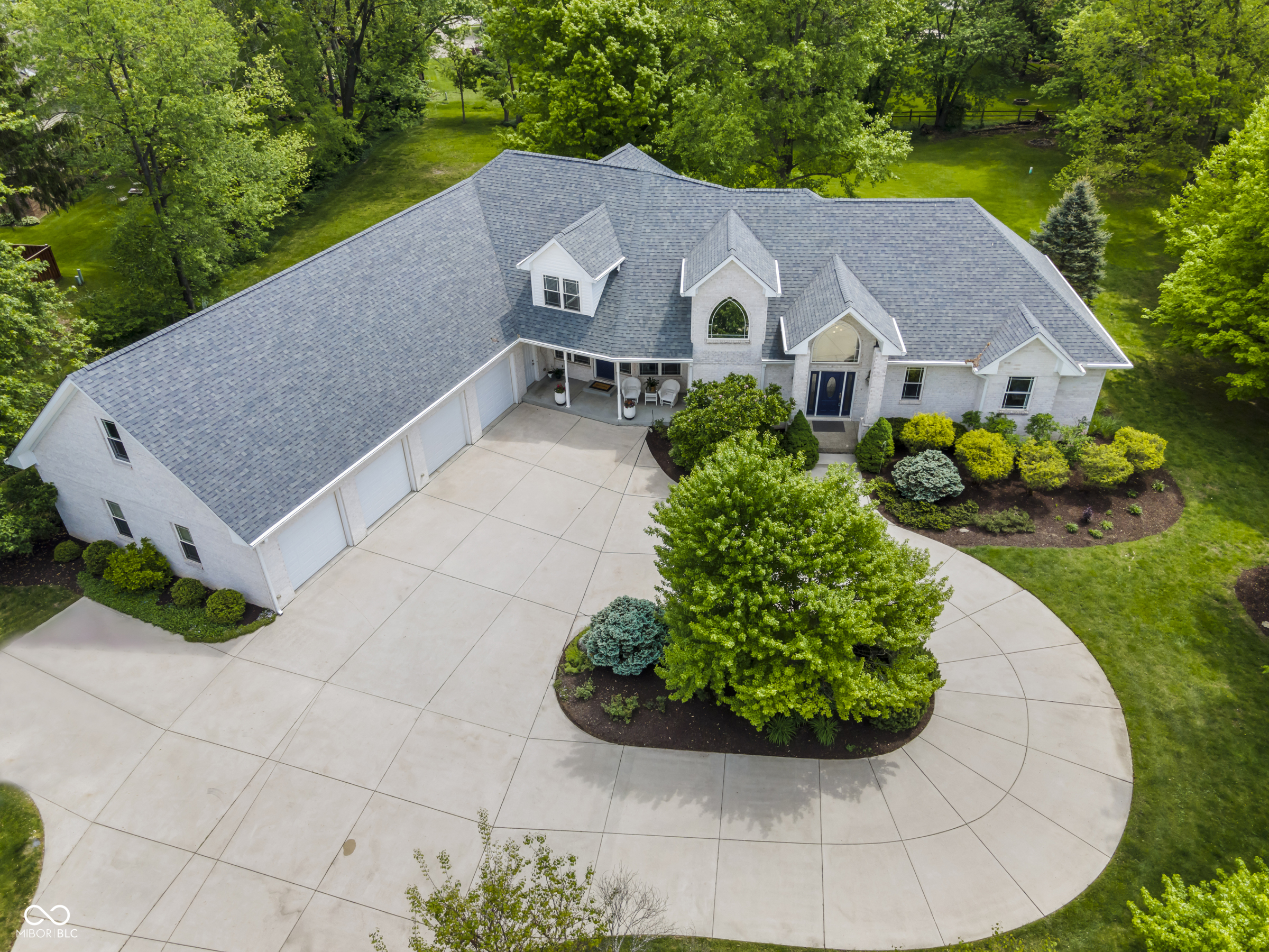 Property Photo: 13909 Springmill Road IN 46032