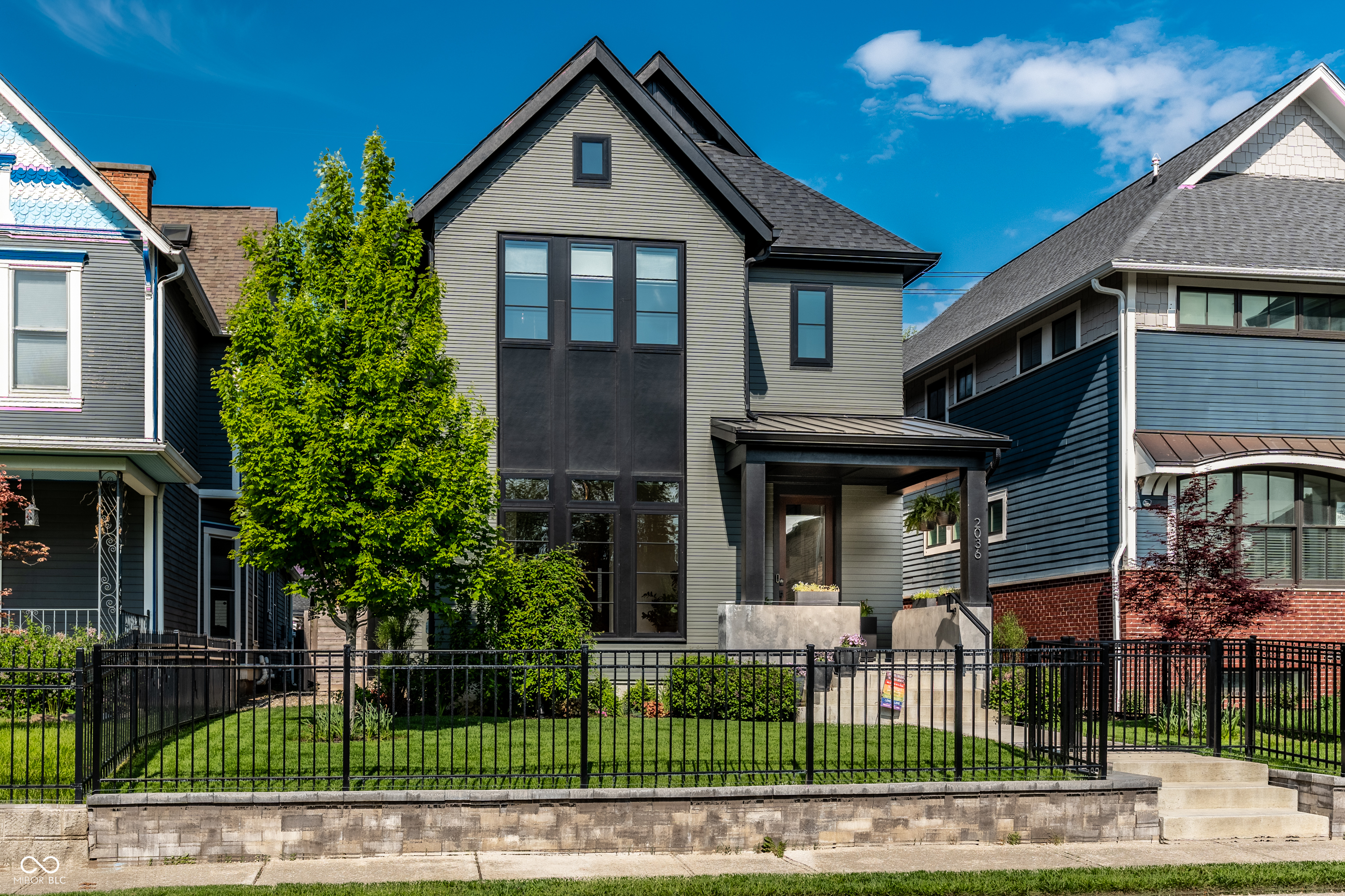 Property Photo: 2036 Central Avenue IN 46202