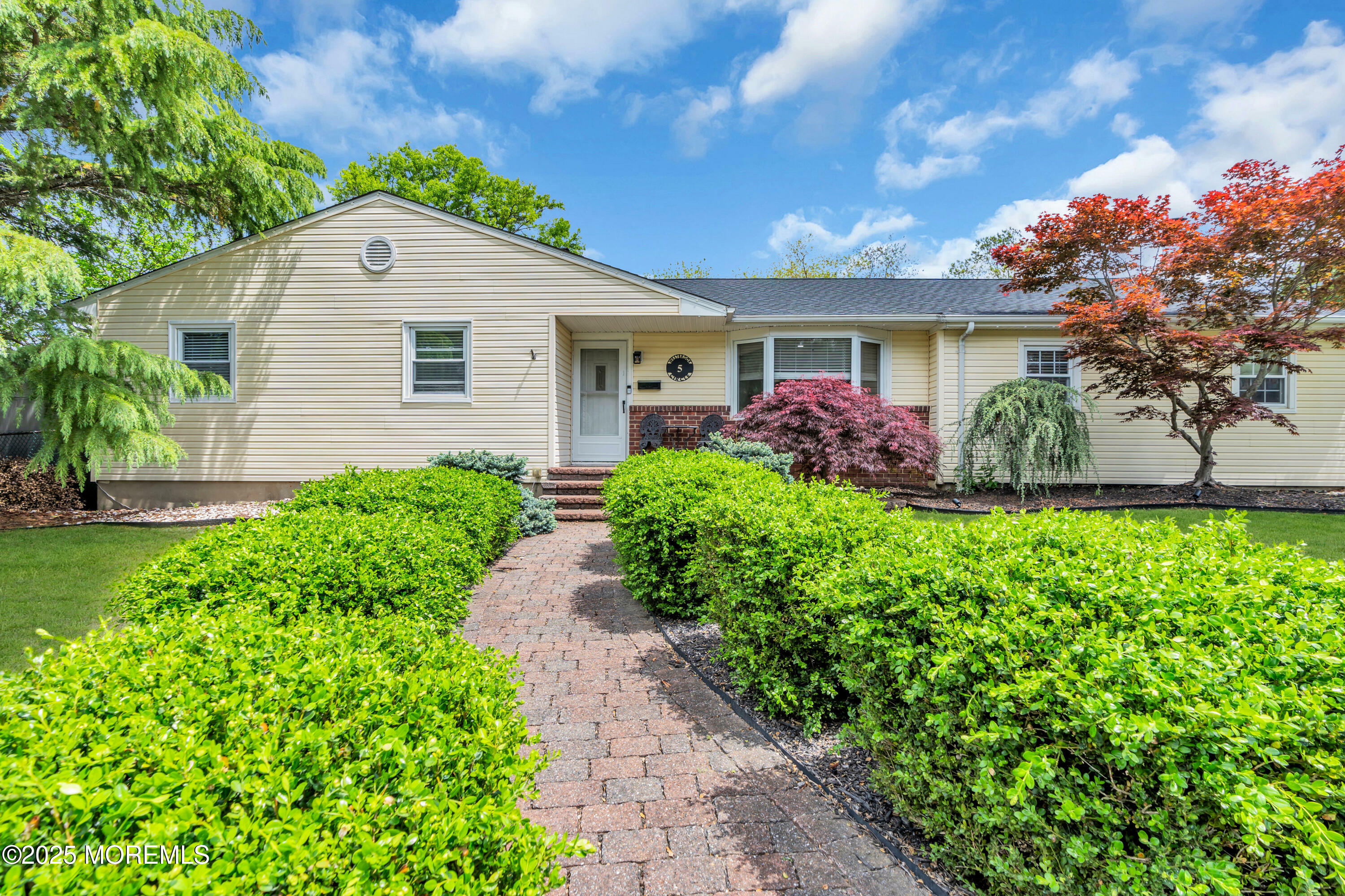5 Westbrook Circle  Howell NJ 07731 photo