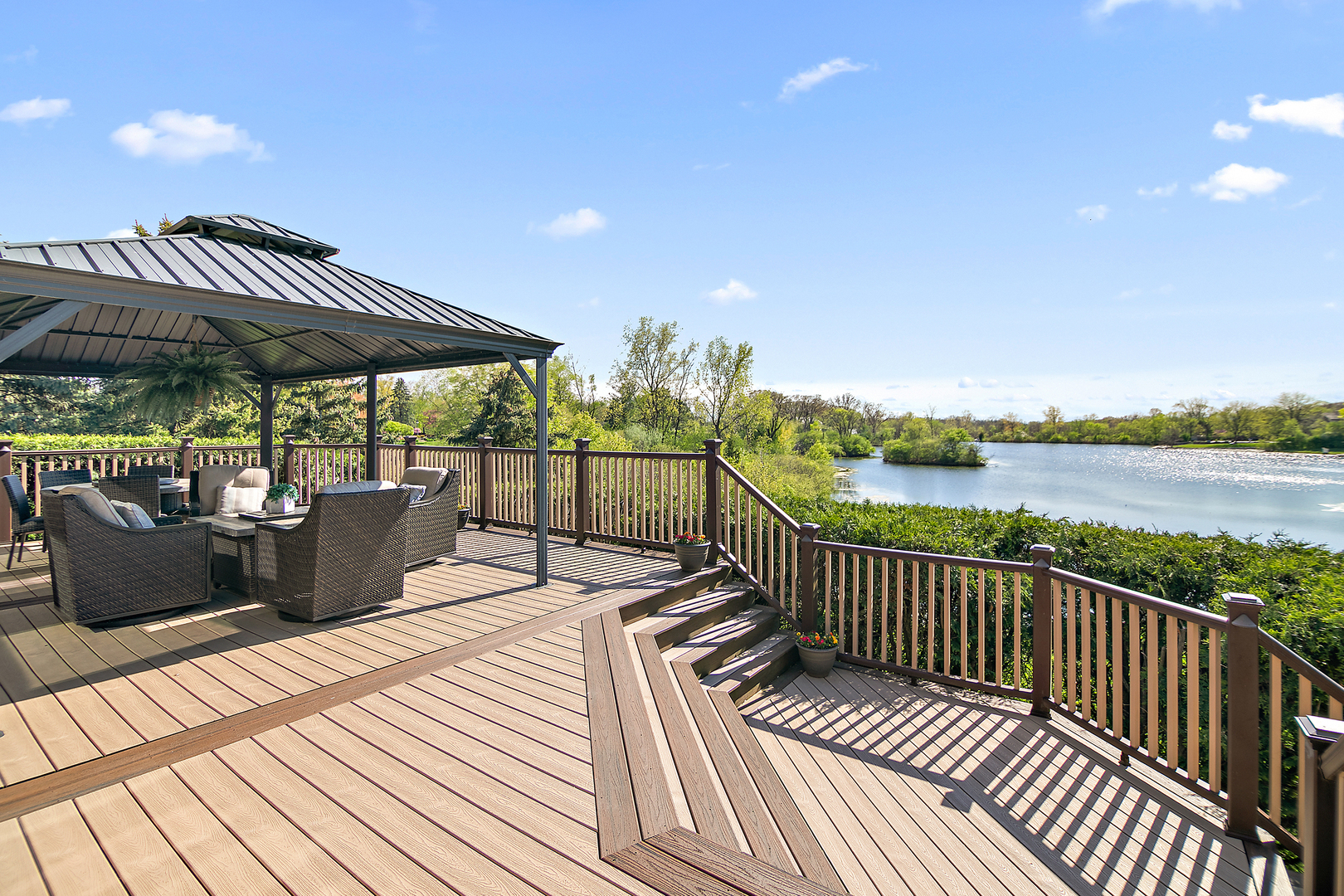 Property Photo: 15521 S Mallard Lane IL 60491