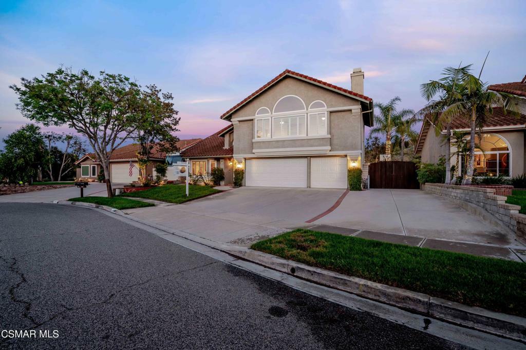 Property Photo: 764 Coldbrook Place CA 93065