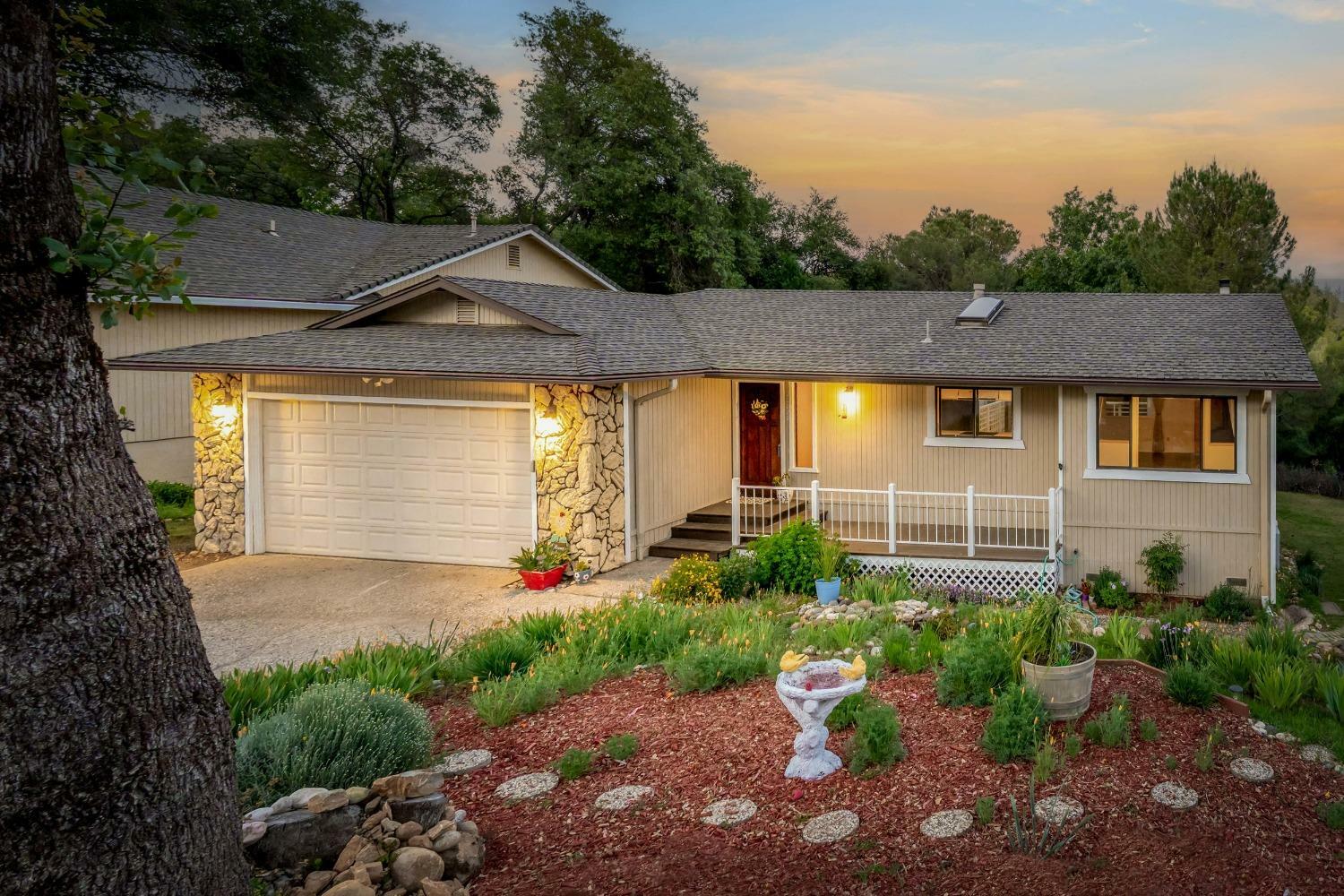 Property Photo: 20029 Echo Blue Drive CA 95946
