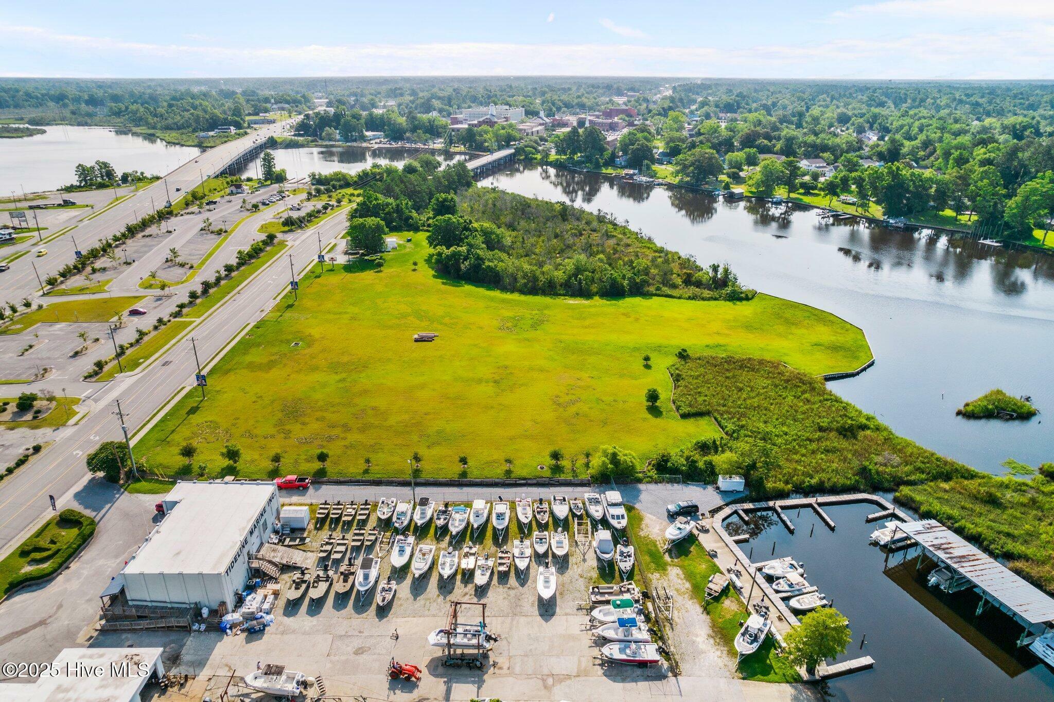 Property Photo: 147 Old Bridge Street NC 28540