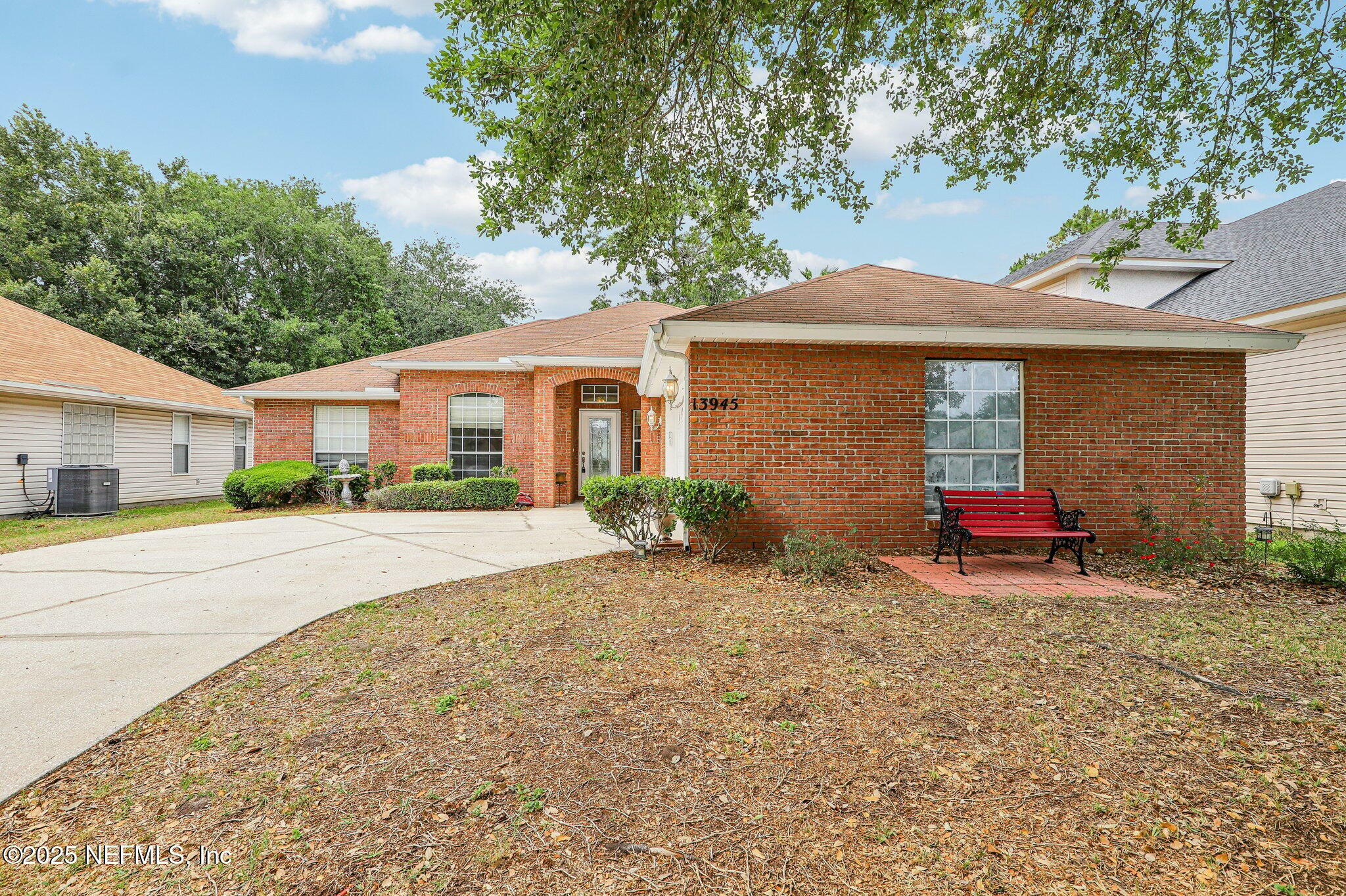 Property Photo: 13945 Sea Prairie Lane FL 32224