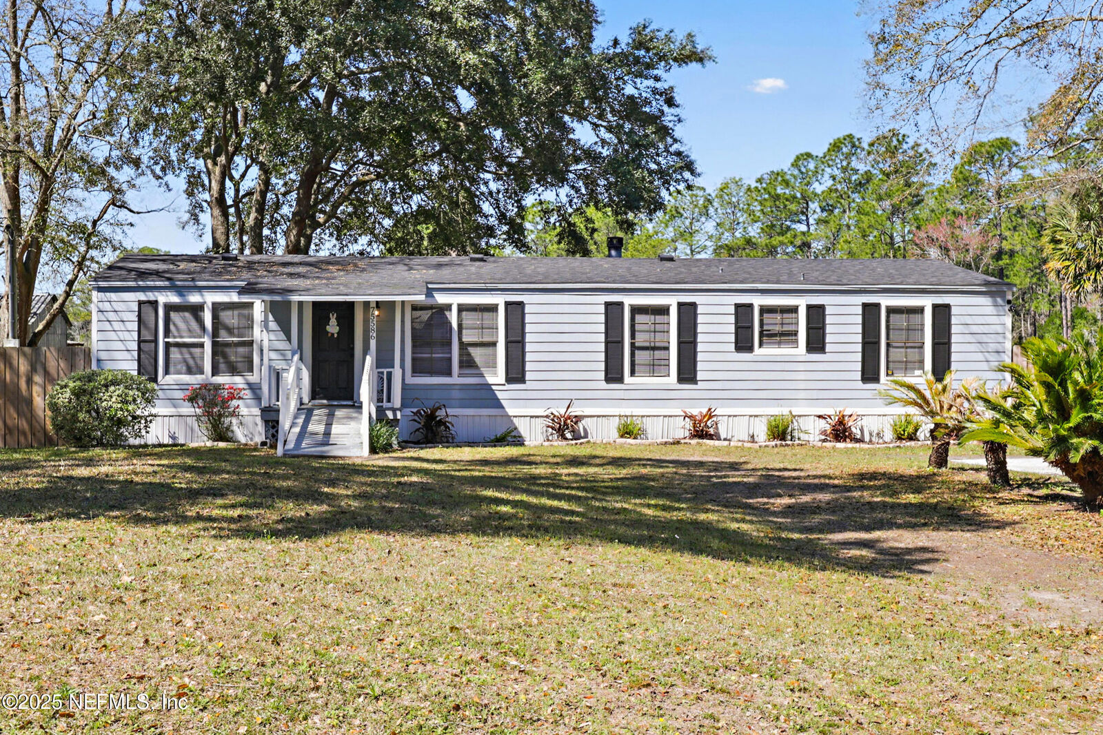 Property Photo:  75586 Johnson Lake Drive  FL 32097 