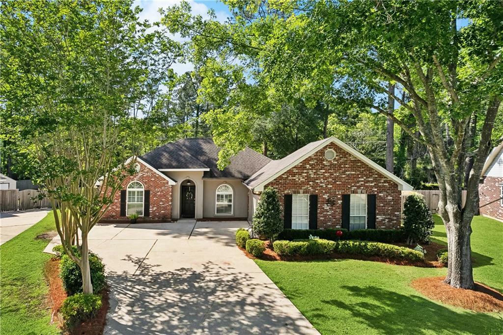 Property Photo: 2063 Olvey Drive LA 70448