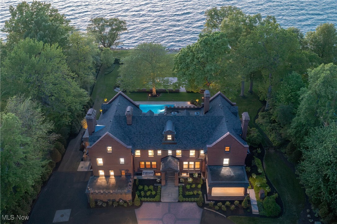 Property Photo: 12725 Lake Shore Boulevard OH 44108