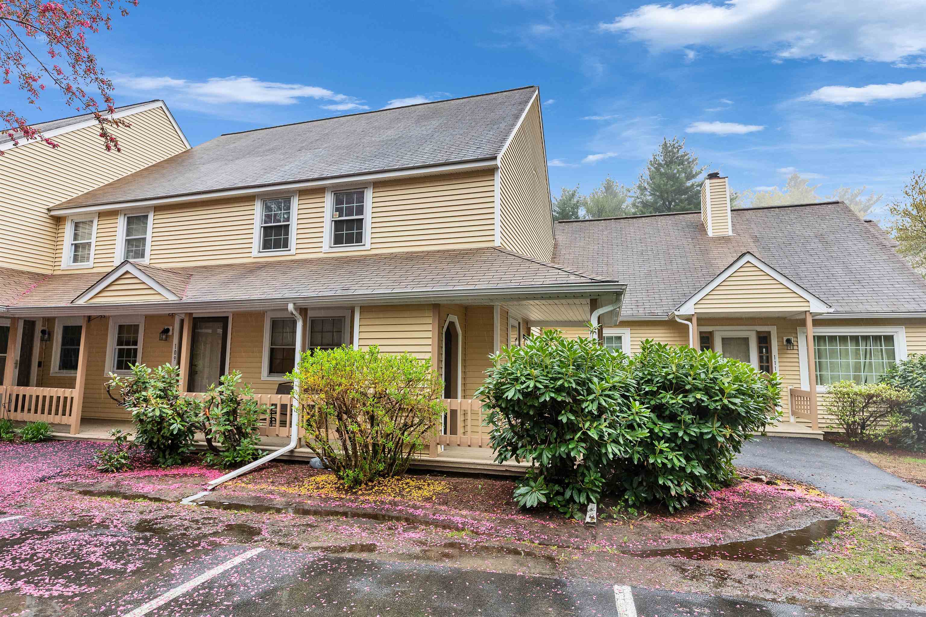 Property Photo: 110 Winterwood Drive NH 03053