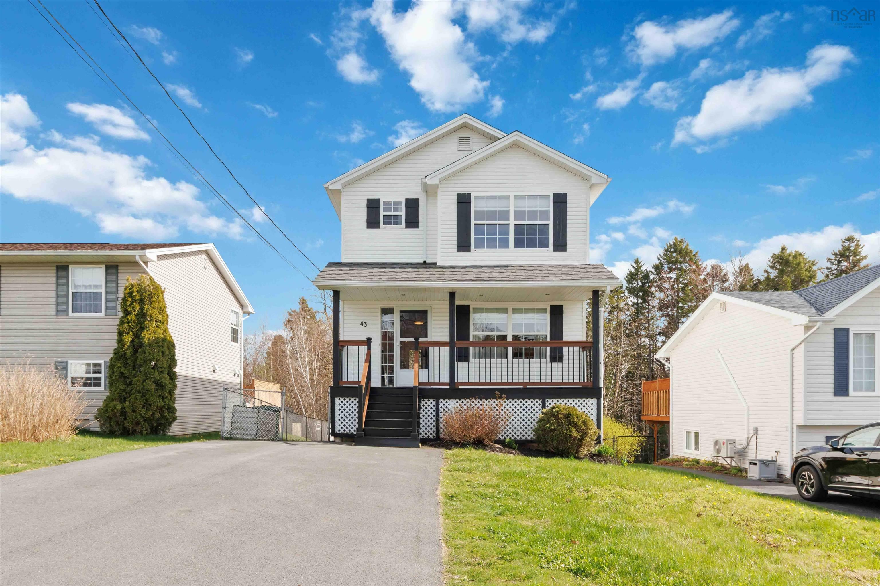 43 Rossing Drive  Middle Sackville NS B4E 3E5 photo