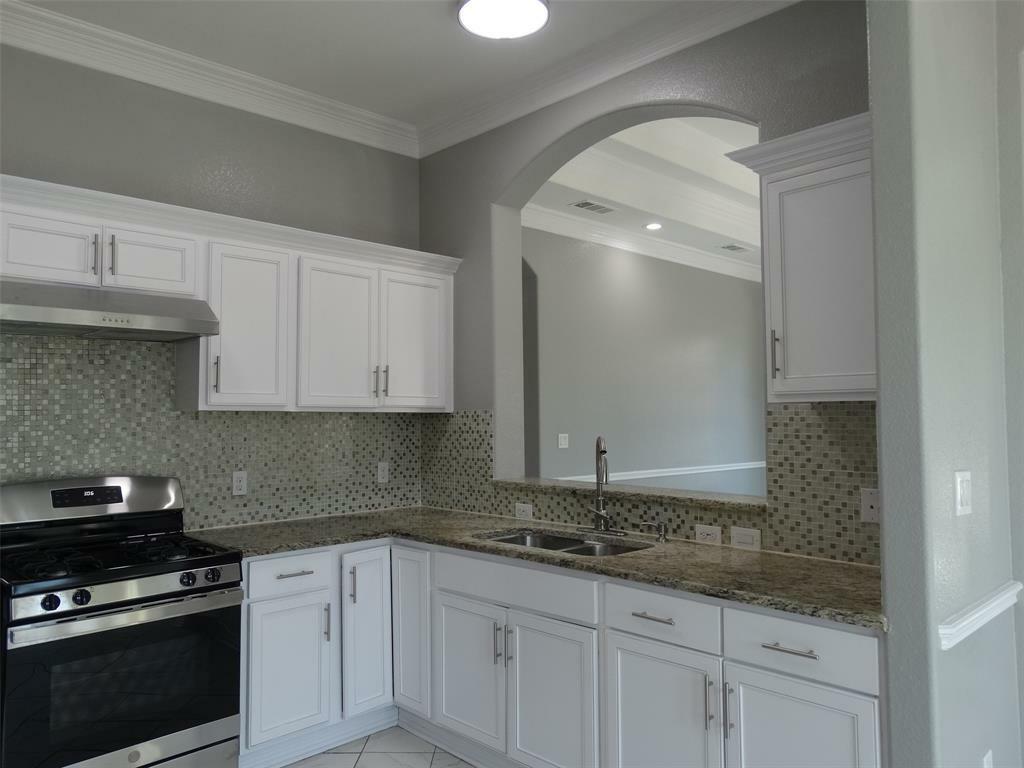 Property Photo: 1515 Pueblo Street TX 75212