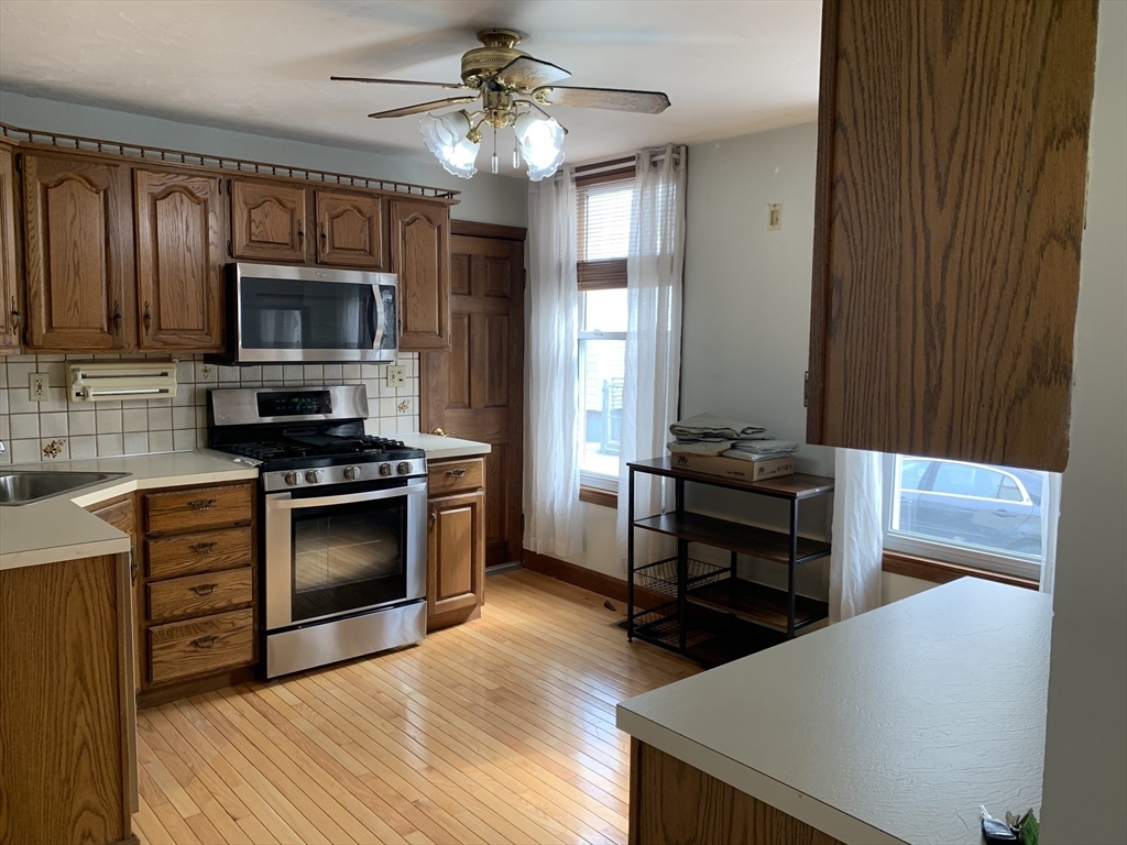 Property Photo: 686 East 7th St 1 MA 02127