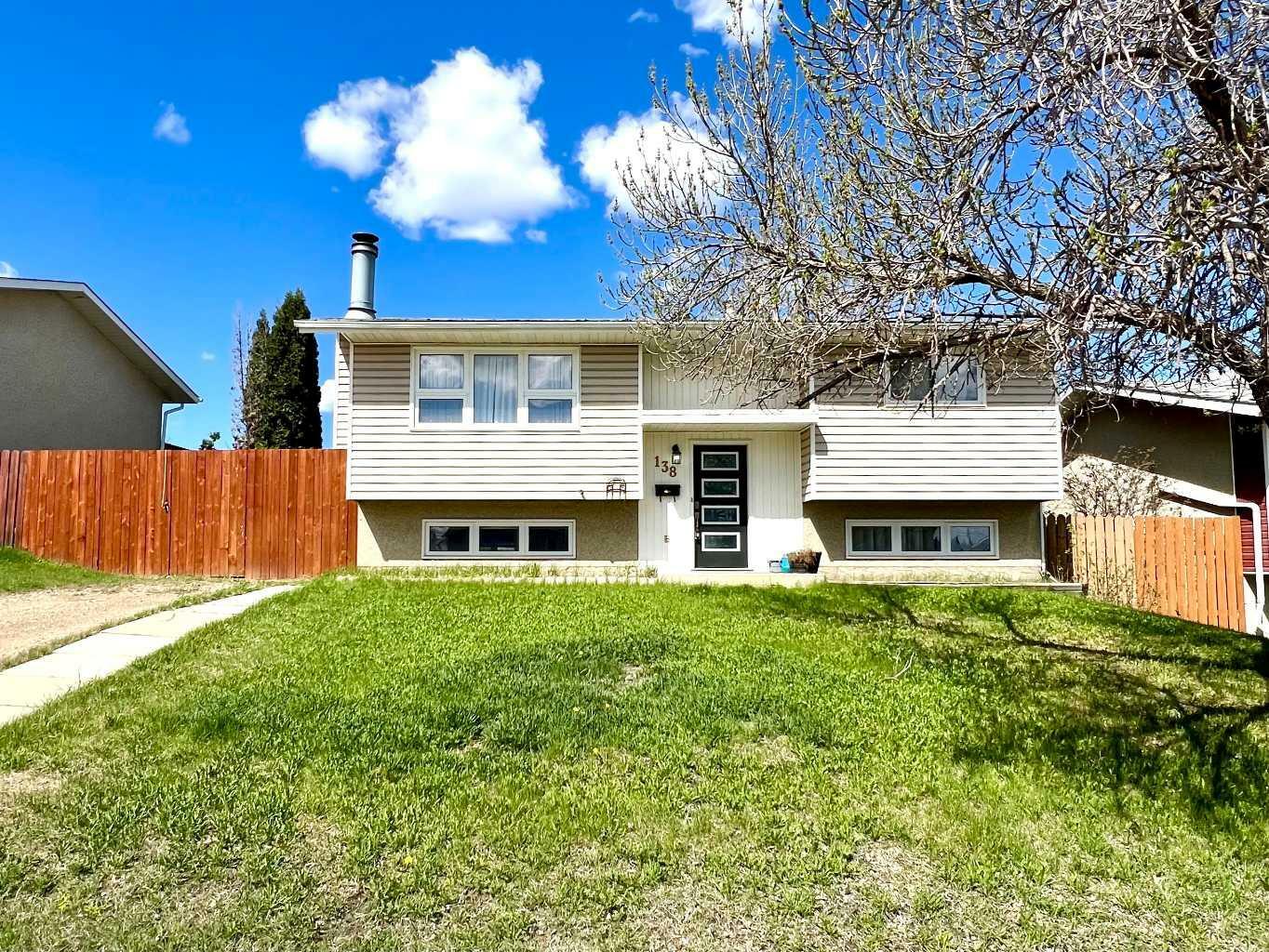 Photo de la propriété: 138 Sitka Drive AB T9H 3B9