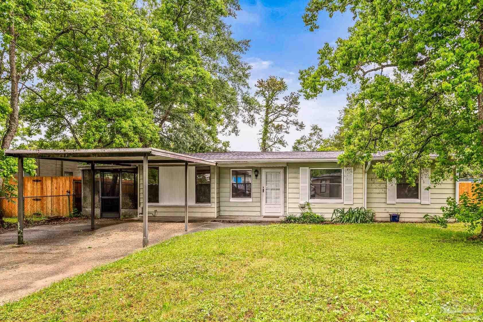 4905 State St  Pensacola FL 32506 photo