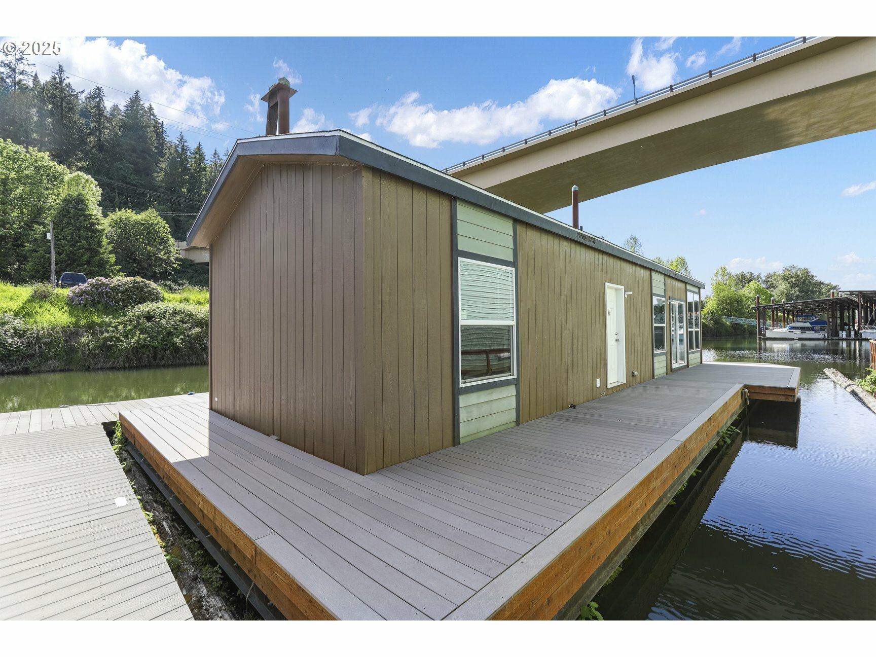 Property Photo: 14426 NW Larson Rd 2 OR 97231