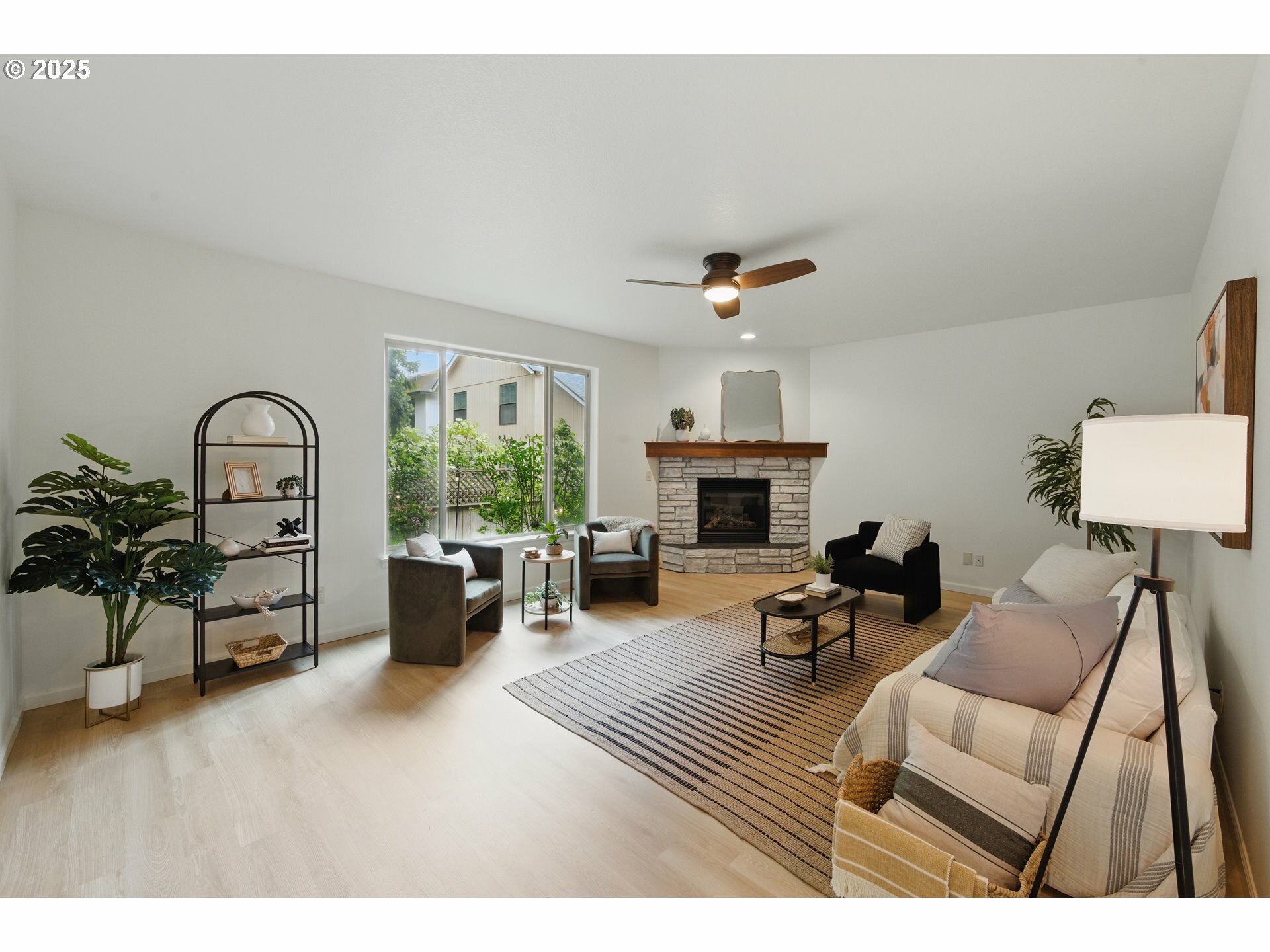 Property Photo: 15848 SW 81st Ave OR 97224