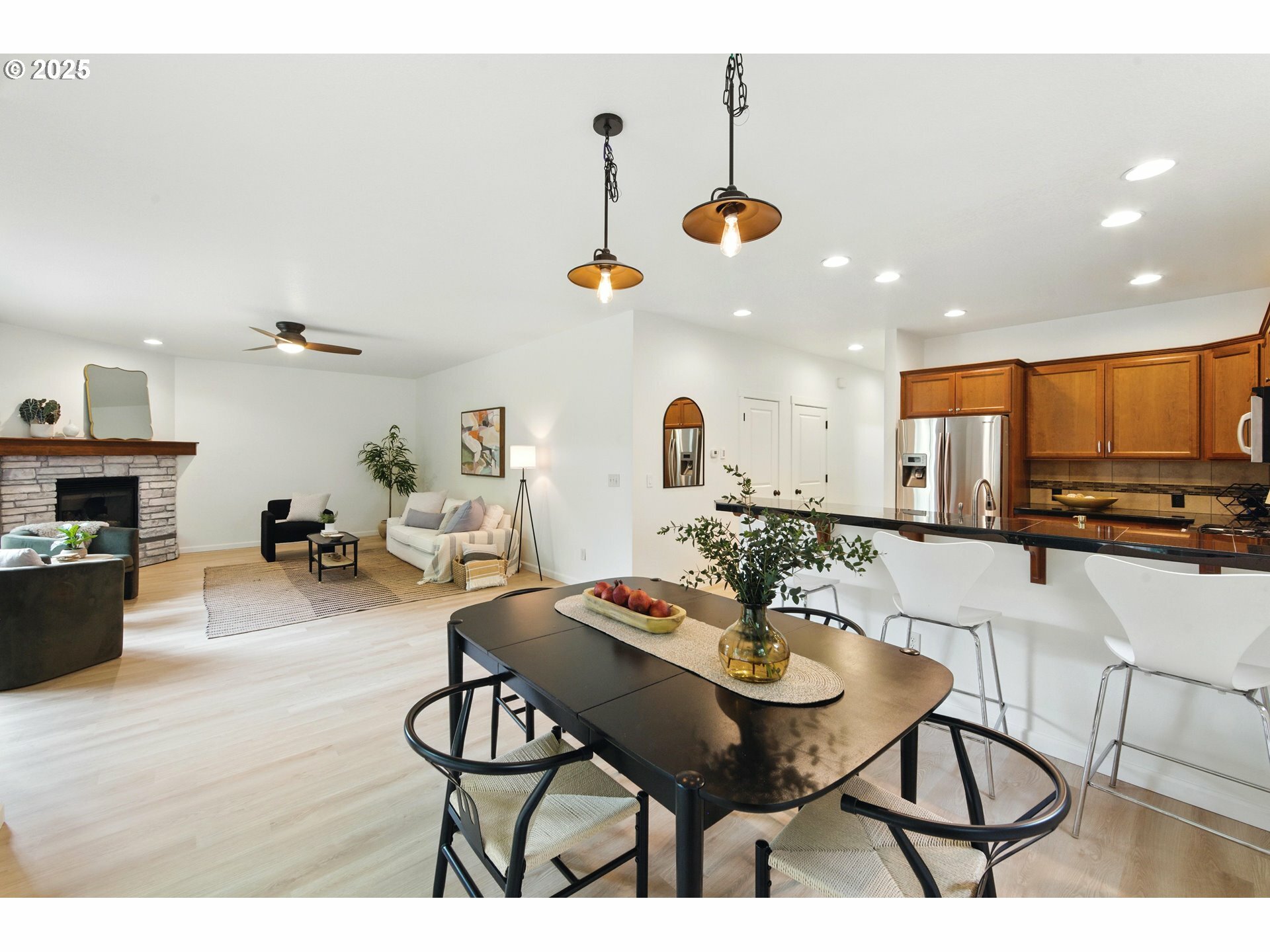 Property Photo: 15848 SW 81st Ave OR 97224