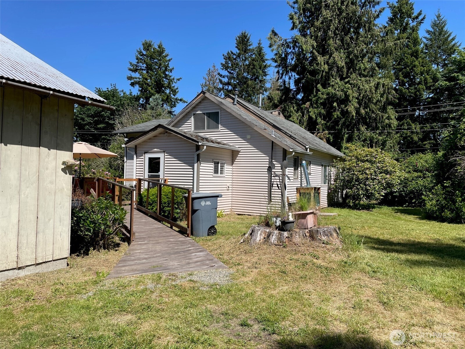 22410  126th Avenue E  Graham WA 98338 photo