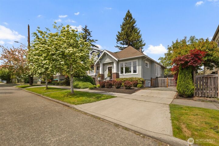 Property Photo:  2822 NW 66th Street  WA 98117 