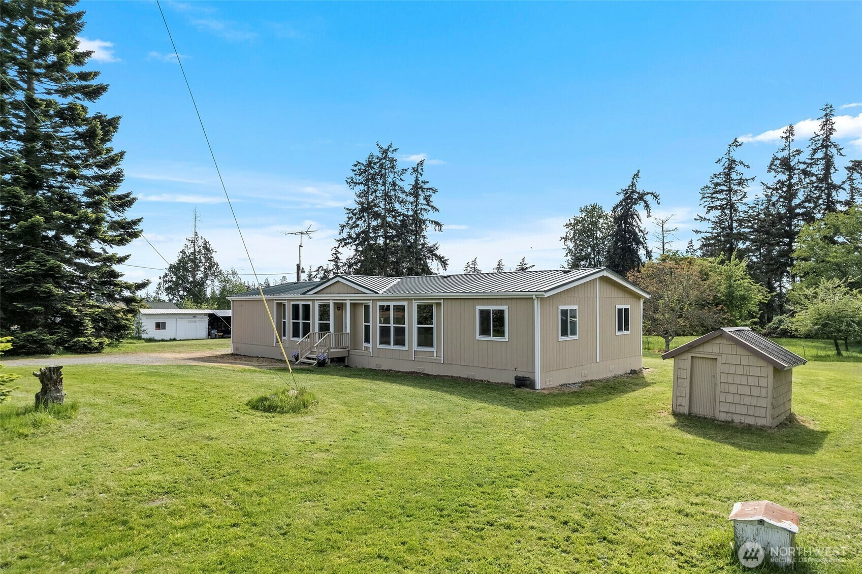 3109  Taylor Road  Oak Harbor WA 98277 photo