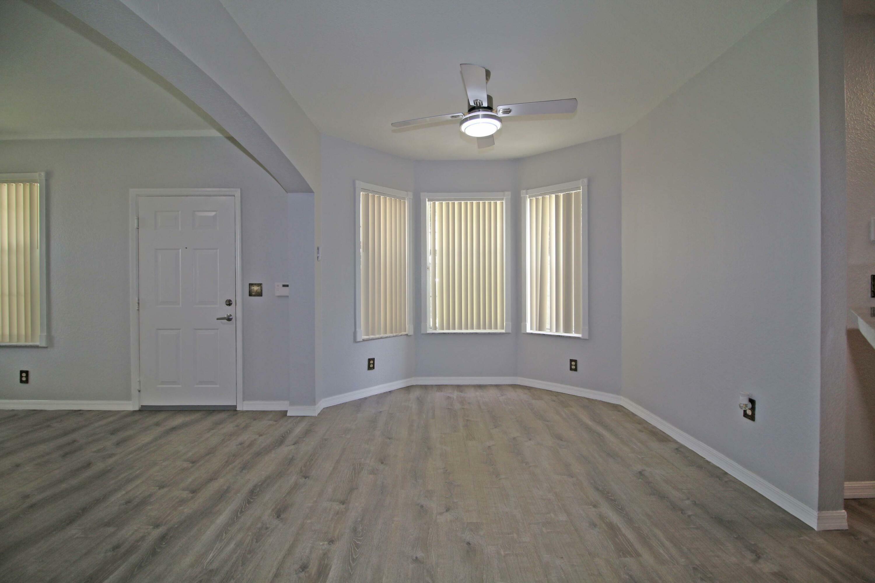 Property Photo: 170 SW Peacock Boulevard 36-103 FL 34986