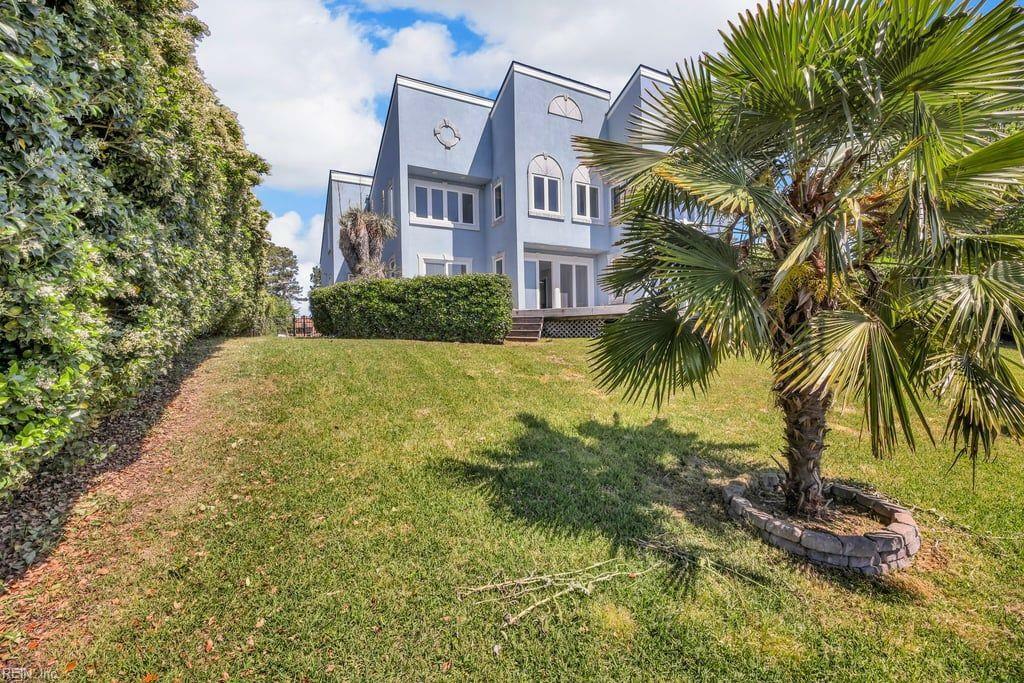 Property Photo: 4309 Hatton Point Rd VA 23703