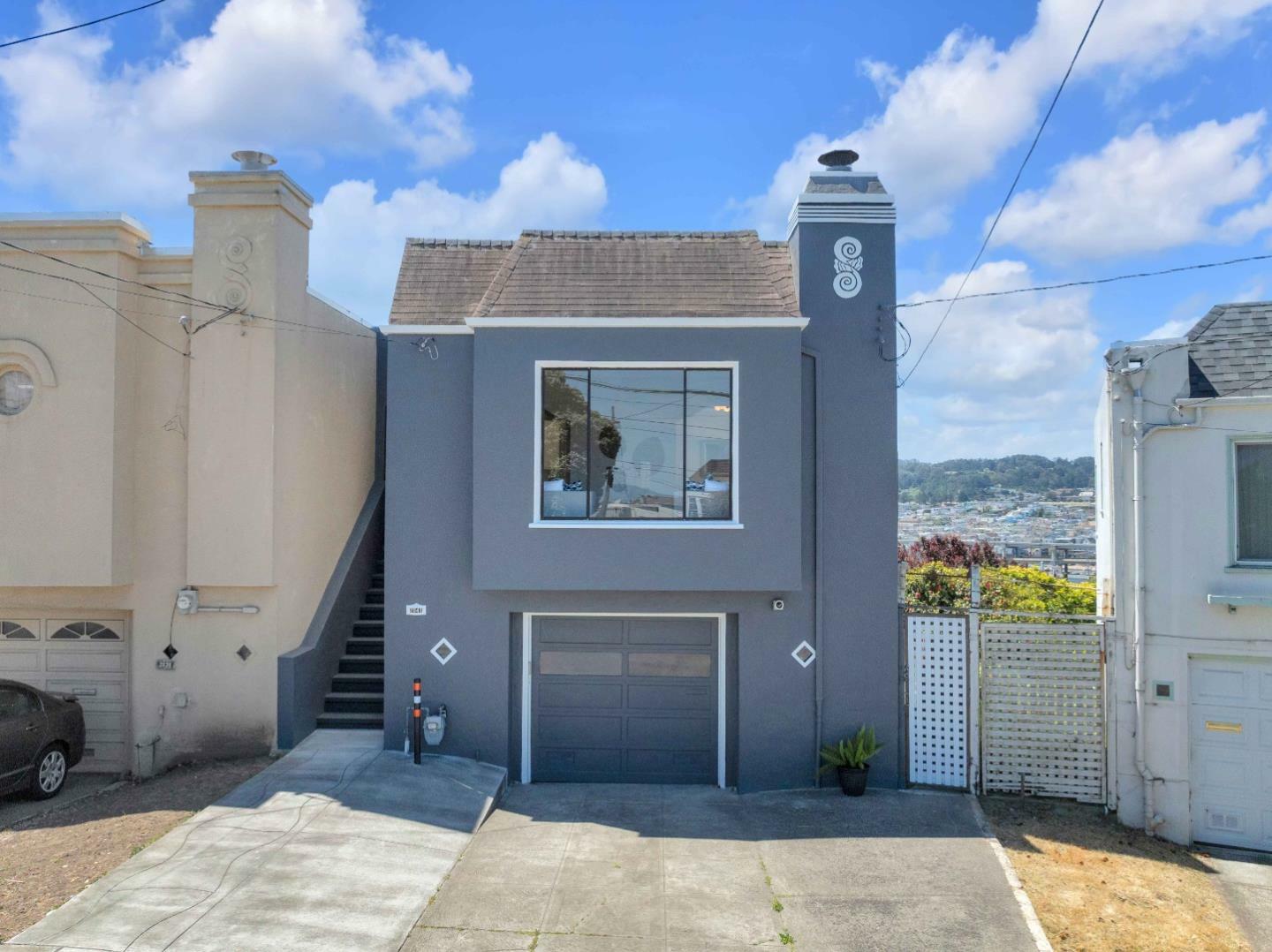 2041 Thomas Avenue  San Francisco CA 94124 photo