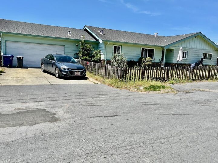7 Valdez Lane  Watsonville CA 95076 photo