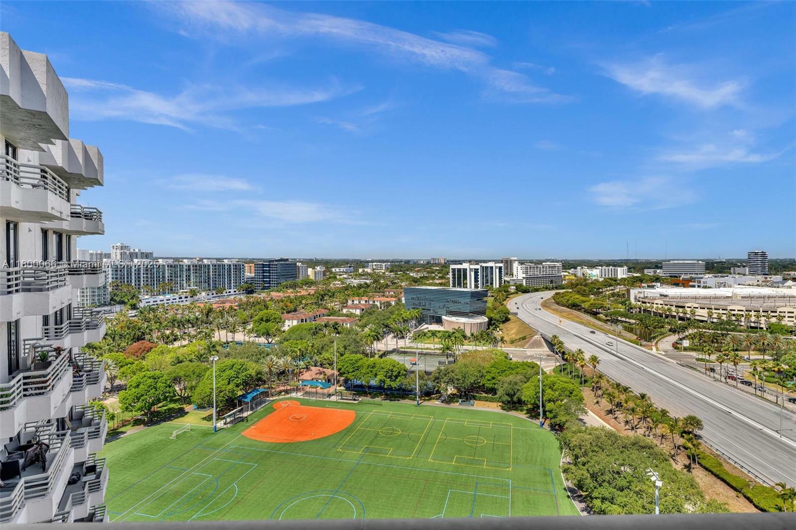 Property Photo: 3300 NE 191st St Lp04 FL 33180