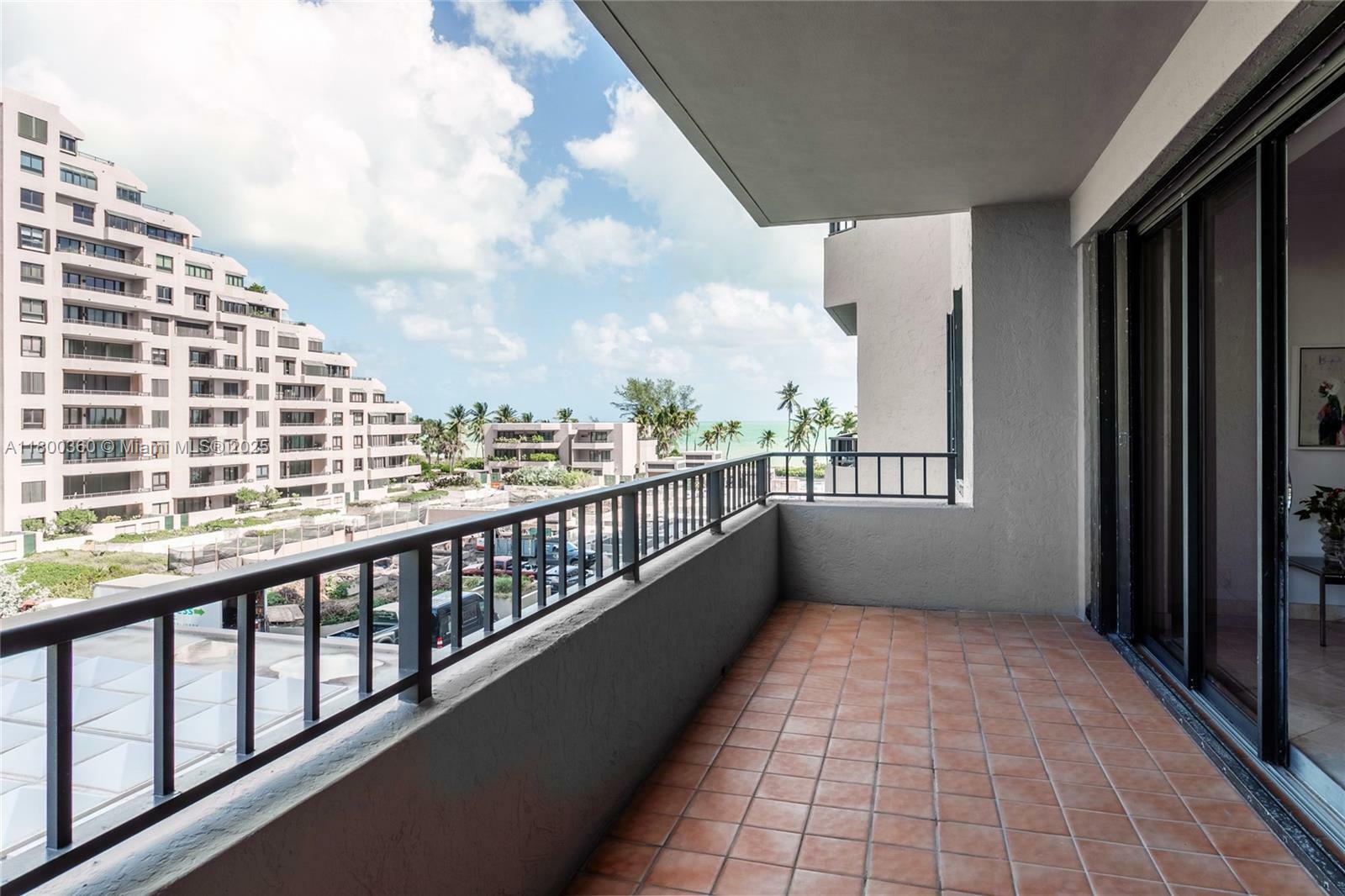 Property Photo: 201 Crandon Blvd 424 FL 33149