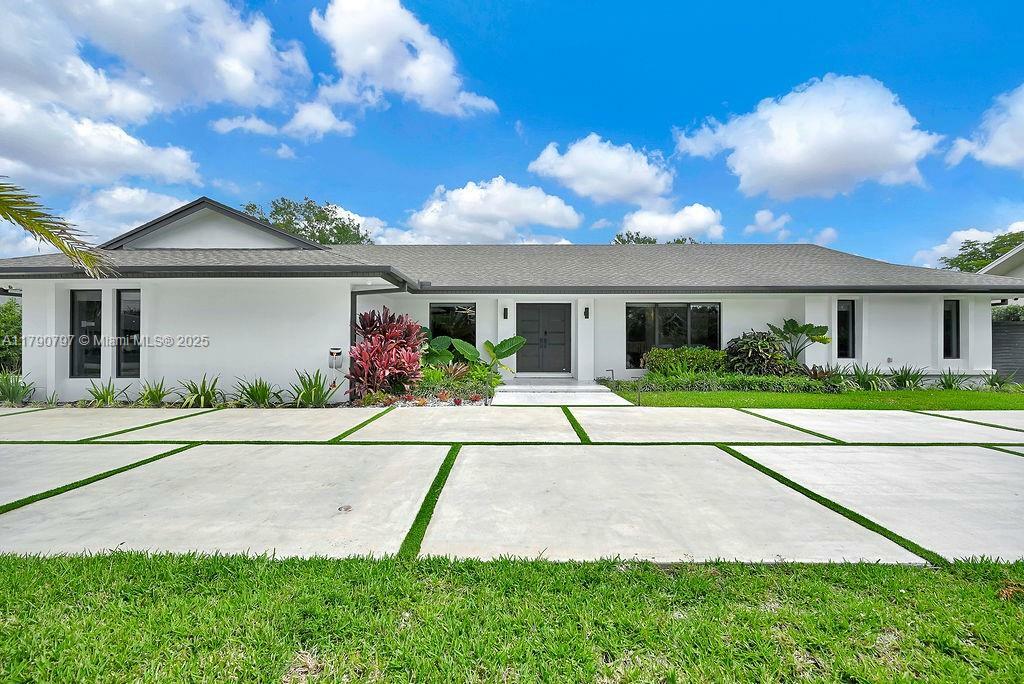10105 SW 131st Ter  Miami FL 33176 photo