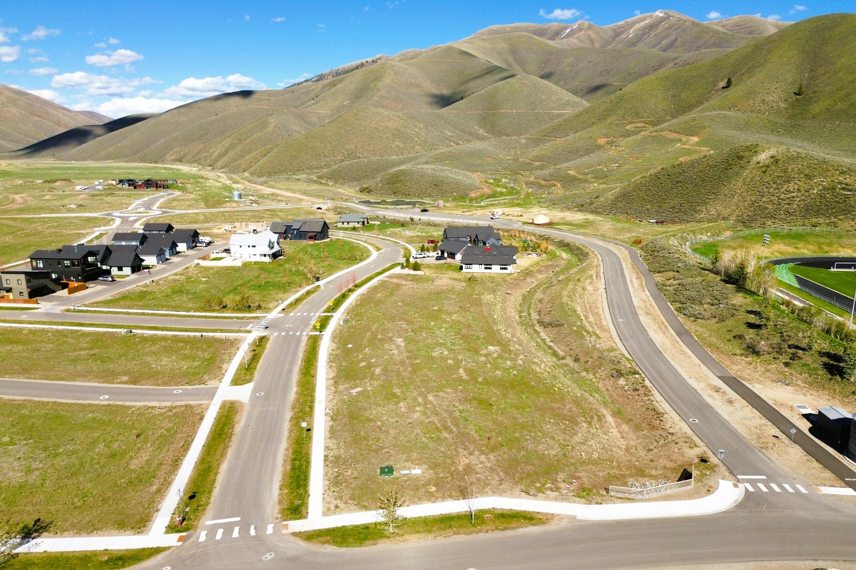 Property Photo: 1500 Appaloosa Rd ID 83333