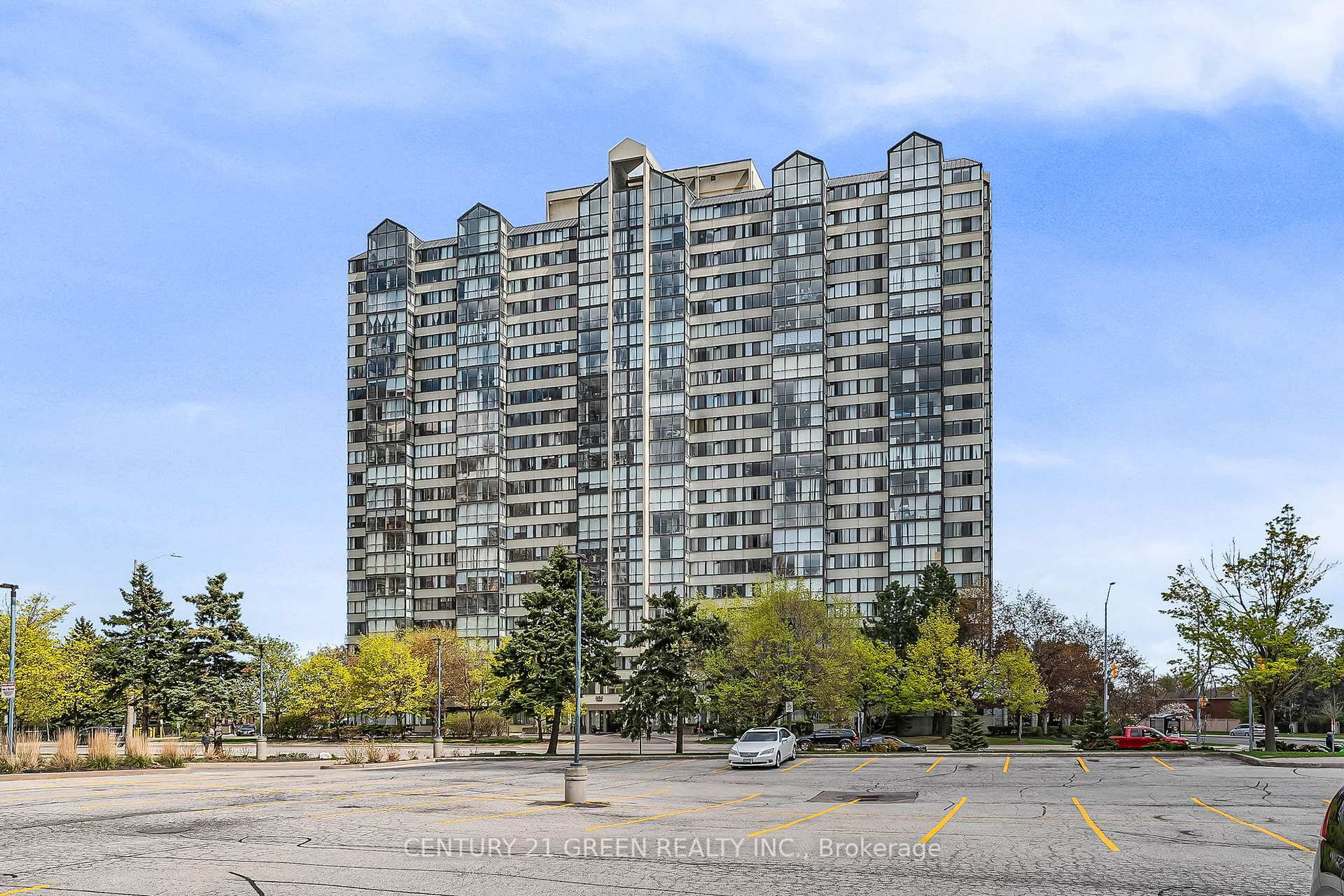 Photo de la propriété:  350 Webb Drive 706  ON L5B 3W4 
