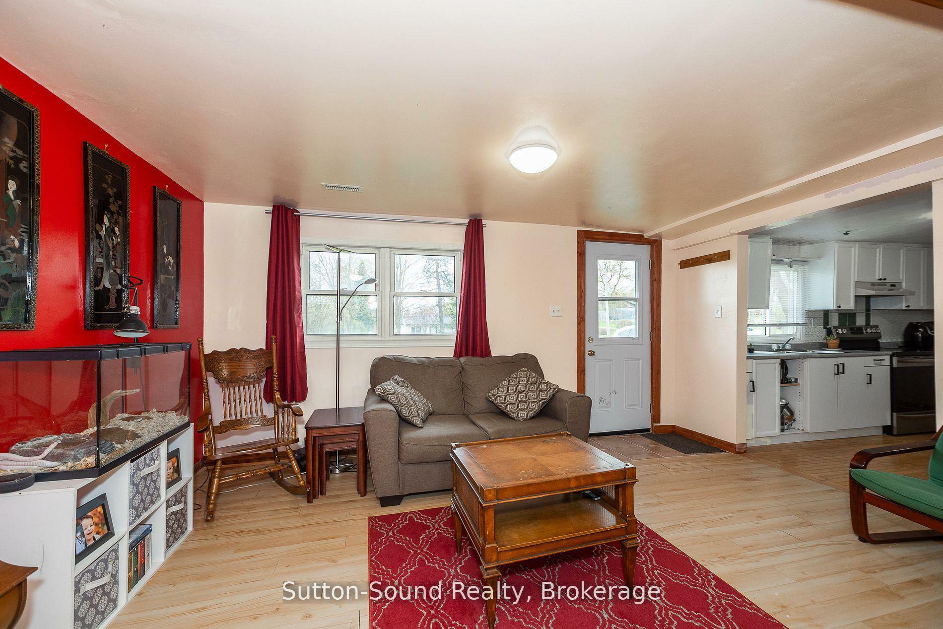 Property Photo: 776225 Highway 10 Highway ON N0H 1C0