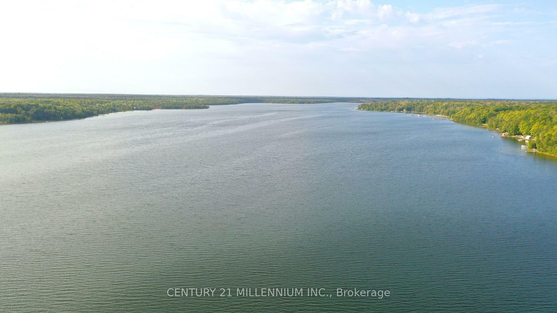 Property Photo: 232 Barney'S Boulevard ON N0H 1Z0