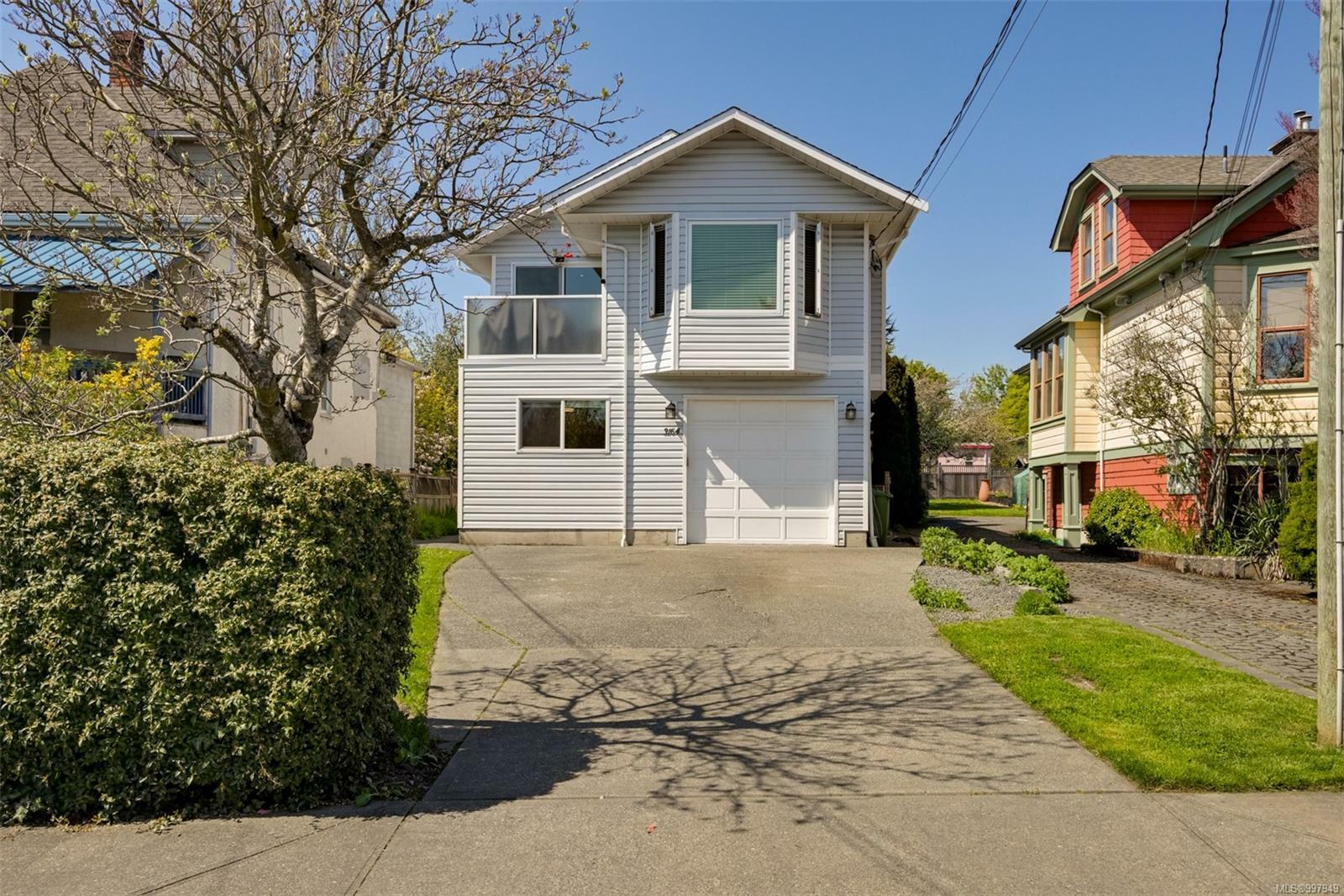 Property Photo: 3164 Carroll St BC V9A 1R2